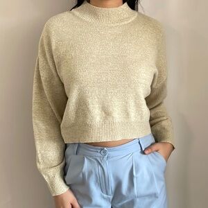 🌟 Divided  by H&M Beige Knit Women's Sweater - Size Medium 🌟